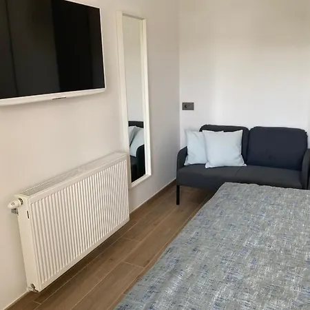 Mali Apartamento *