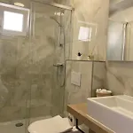 Mali Apartment *